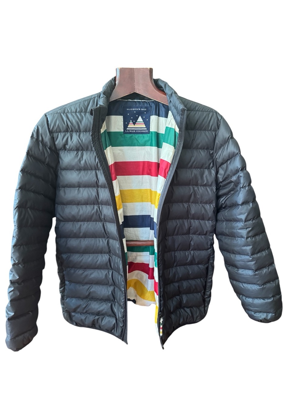 Hudson Bay Men’s dark blue Packable Down Jacket size L like new